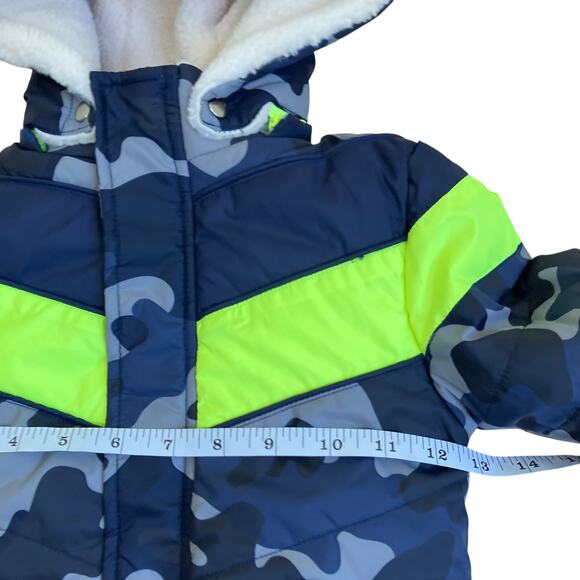 Egg New York NWT Sz 2T Toddlers Winter Puffer Jacket Sherpa Lined Hooded Camo - Picture 15 of 16